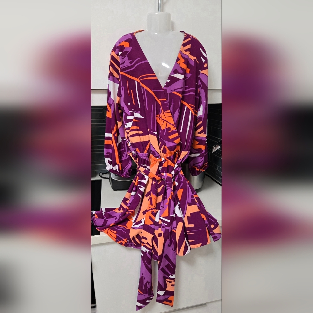 Women's BOLD Elements Chic Shorts Romper